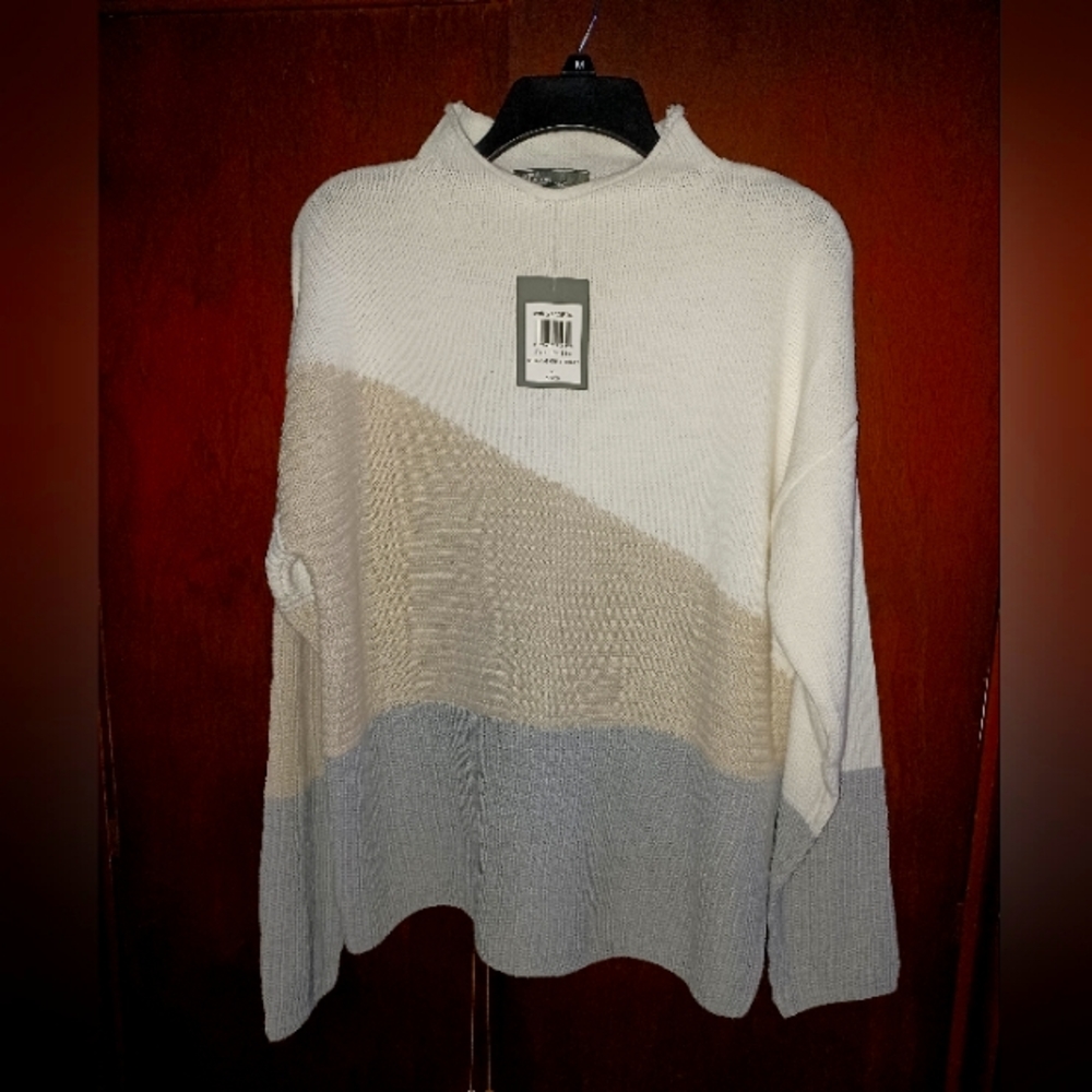 89th and Madison Womens Sweater